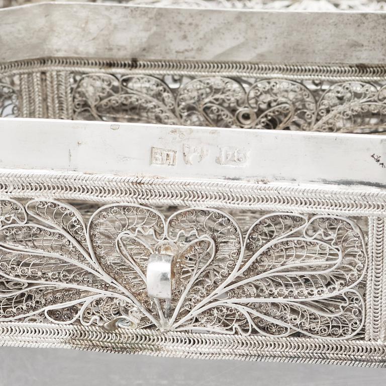 A 19th Century silver box, possibly marks of Vasily Potsov Moscow 1843.