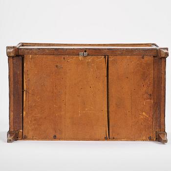 A presumably Italien Louis XVI miniature commode.