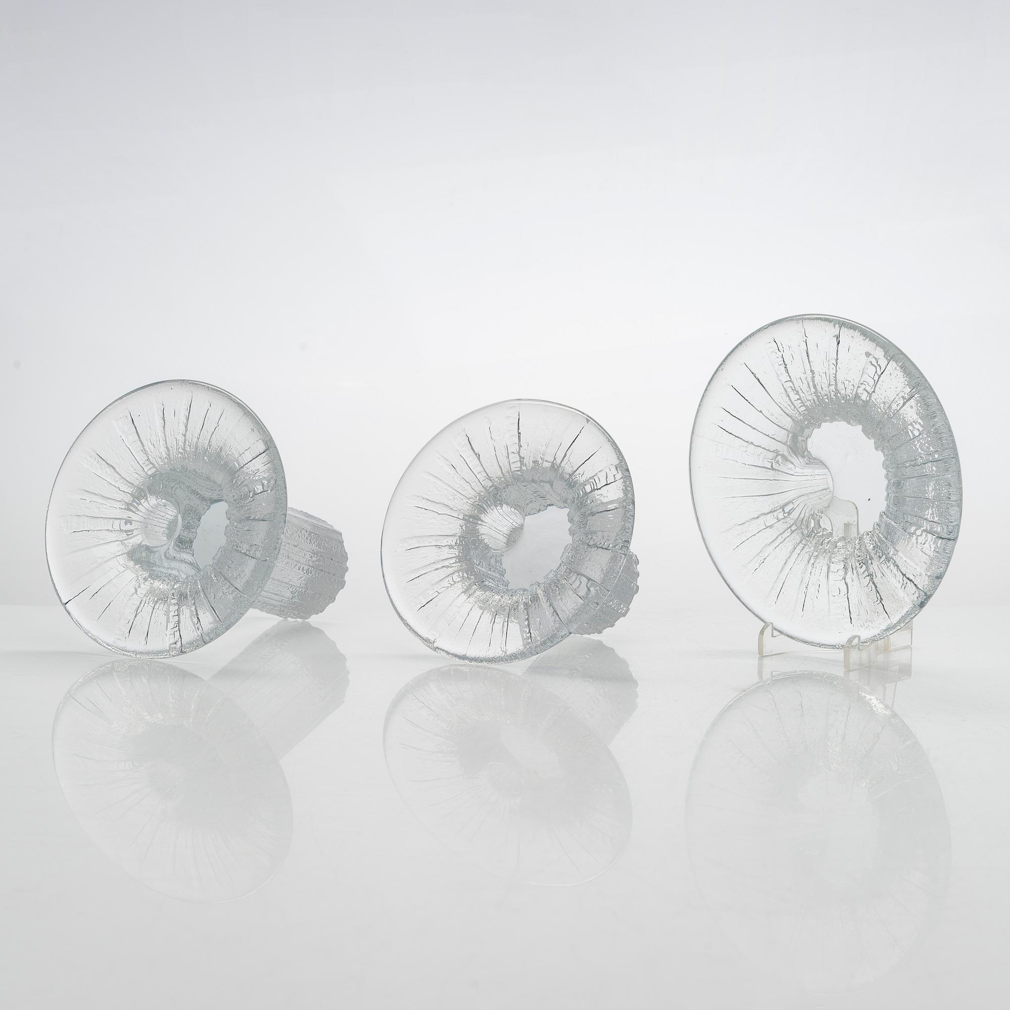 Timo Sarpaneva, ljusstakar, 8 st, "Bolero" 2661 Iittala. I produktion 1979-1983.