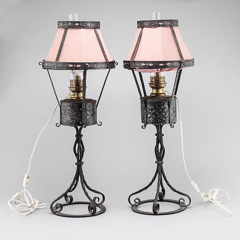 A pair of table lamps from the first half of the 20th century.