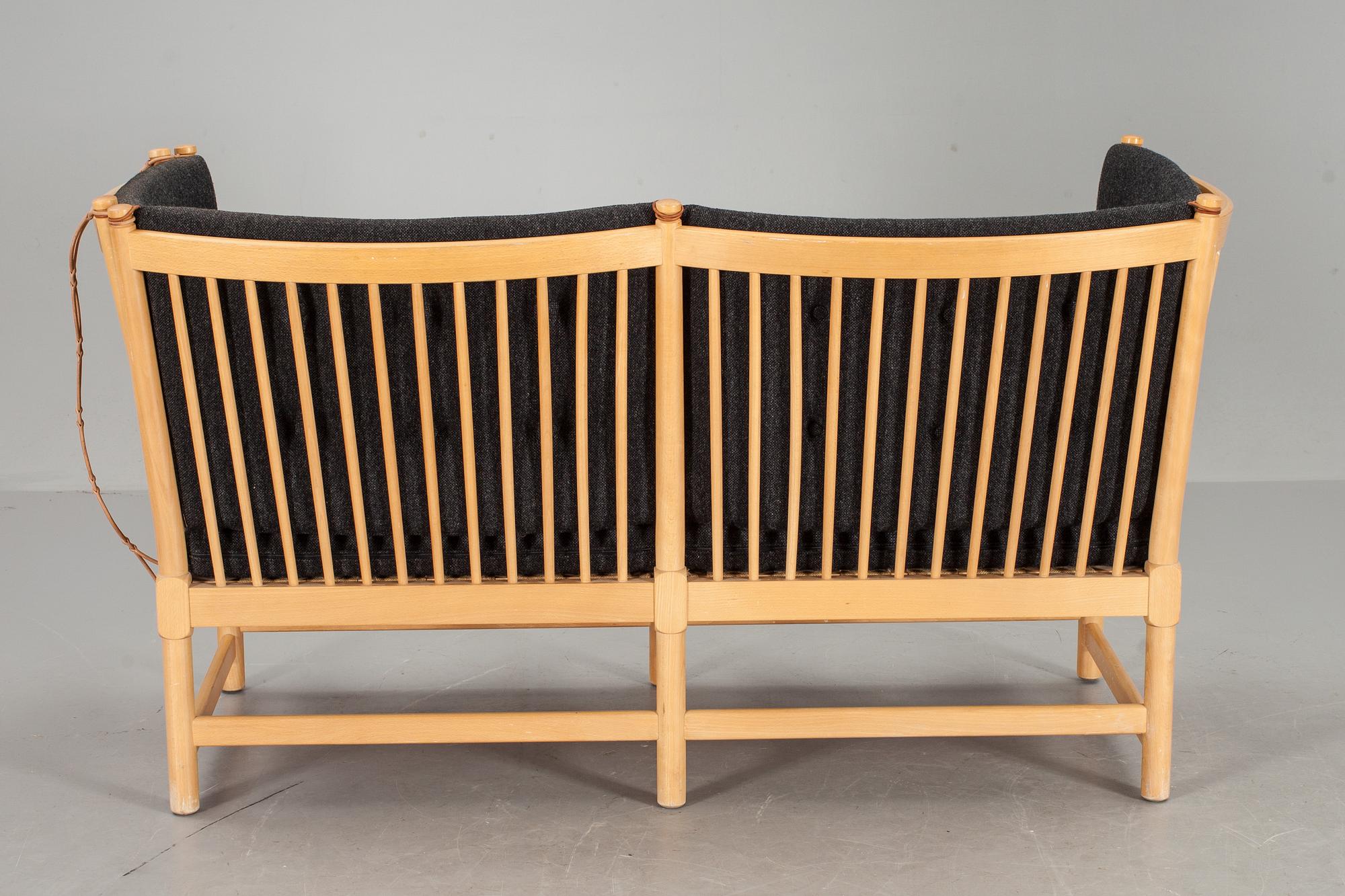 SOFFA, "1758 / Tremmesoffa", Börge Mogensen, Fritz Hansen, 1900-talets andra hälft.