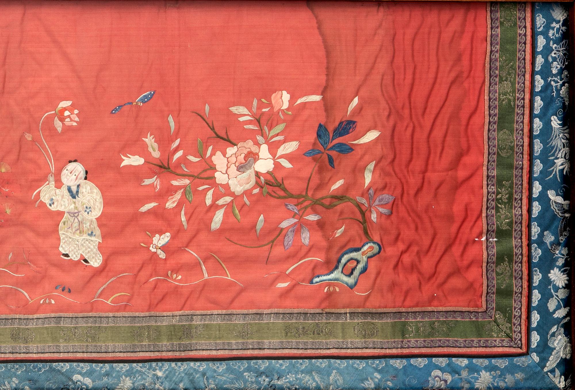 Broderi på siden, sen Qingdynasti.