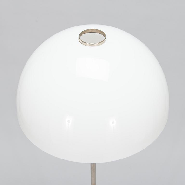 Yki Nummi, golvlampa, modell 30-008, Stockmann Orno, Finland.