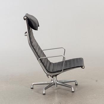 CHARLES AND RAY EAMES, An "EA-124, Aluminium Group", Herman Miller lounge chair. USA.