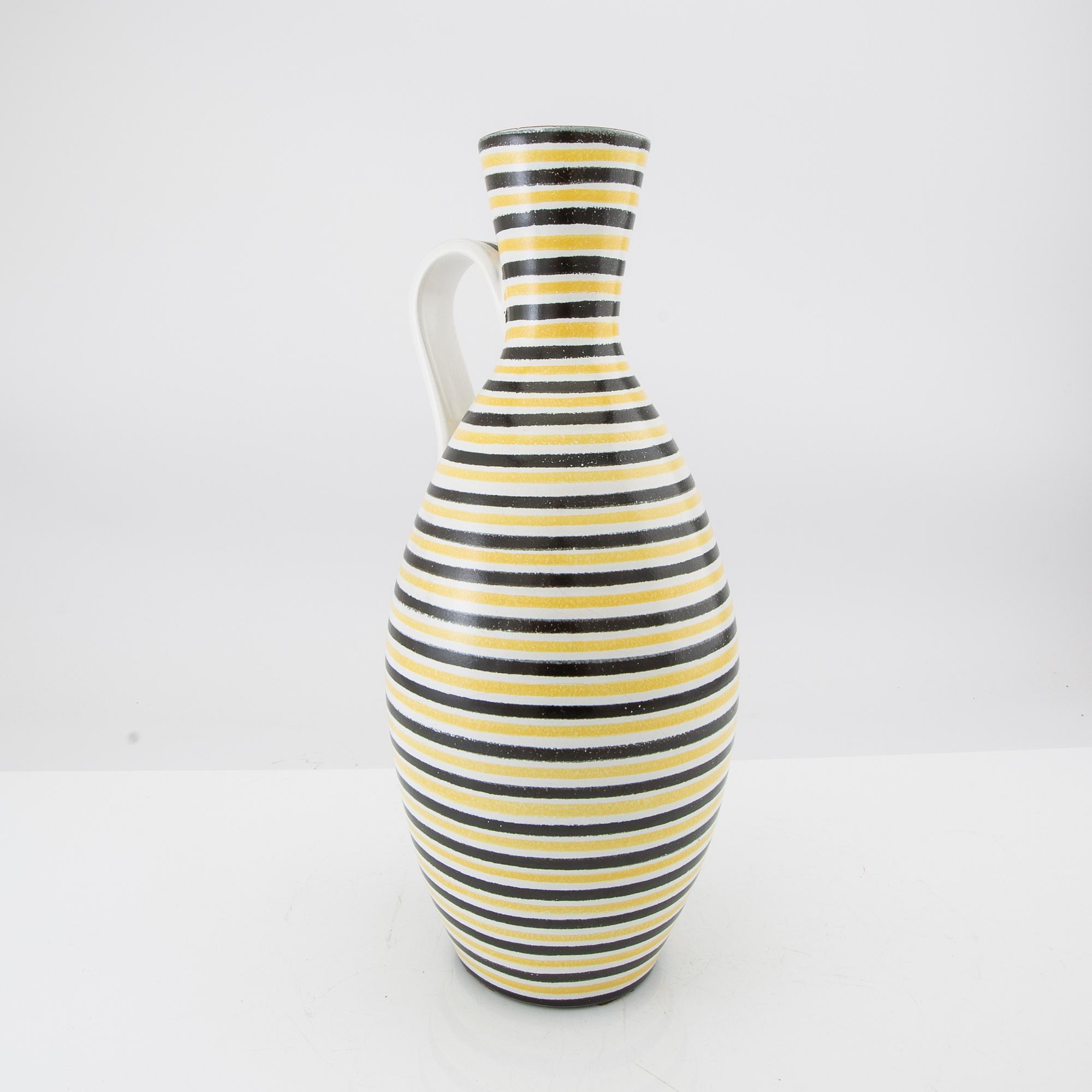 Stig Lindberg, vase/jug signed Gustavsbergs studio faience mid-20th century.