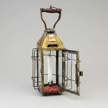 A BRASS LANTERN marked "Thule", 19th/20th century.
