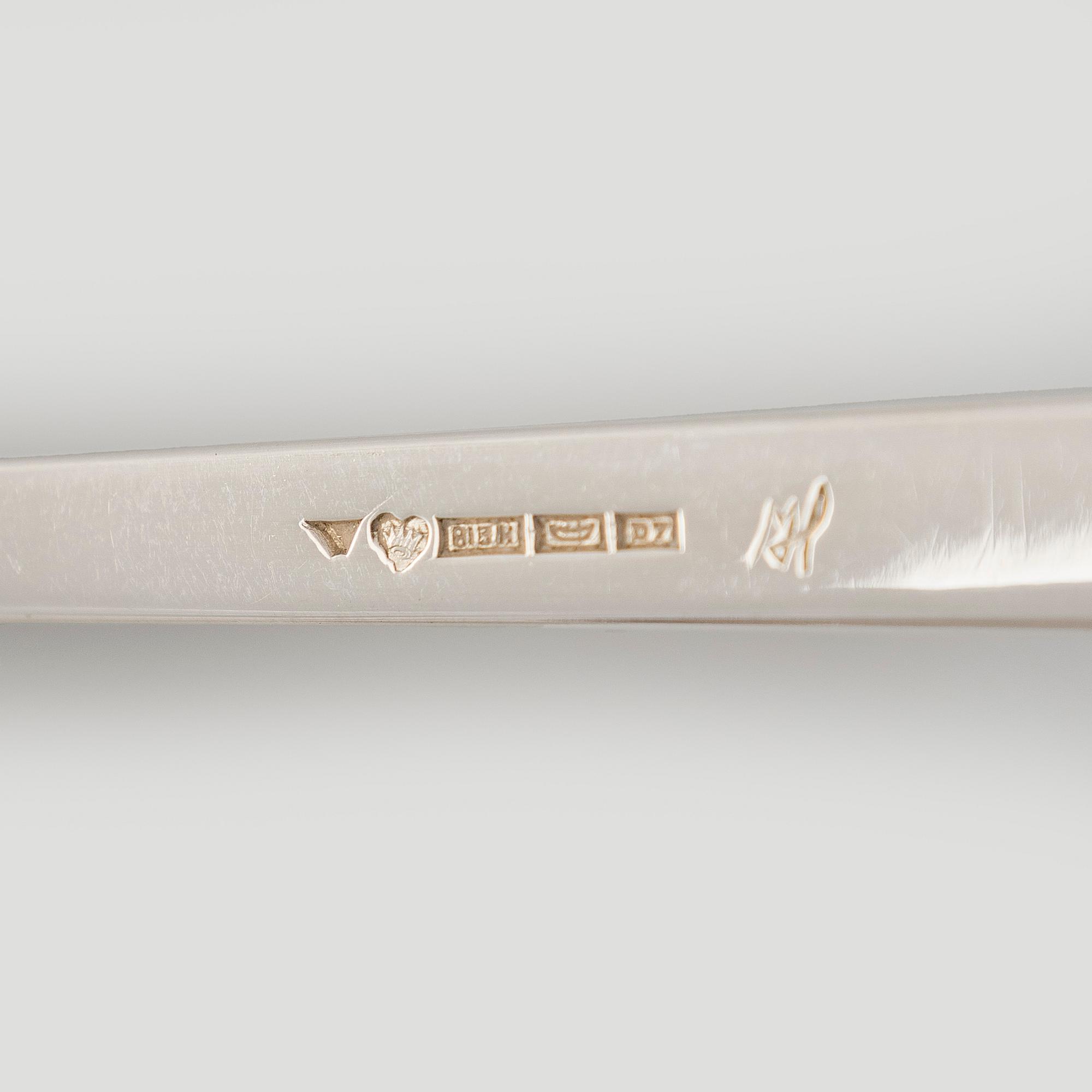 Mauno Honkanen, Såsskål med slev, silver, Tillander, Helsingfors 1958.