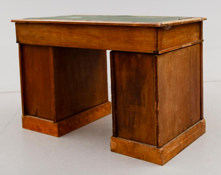 HURTSSKRIVBORD, England, 1800-talets andra hälft.