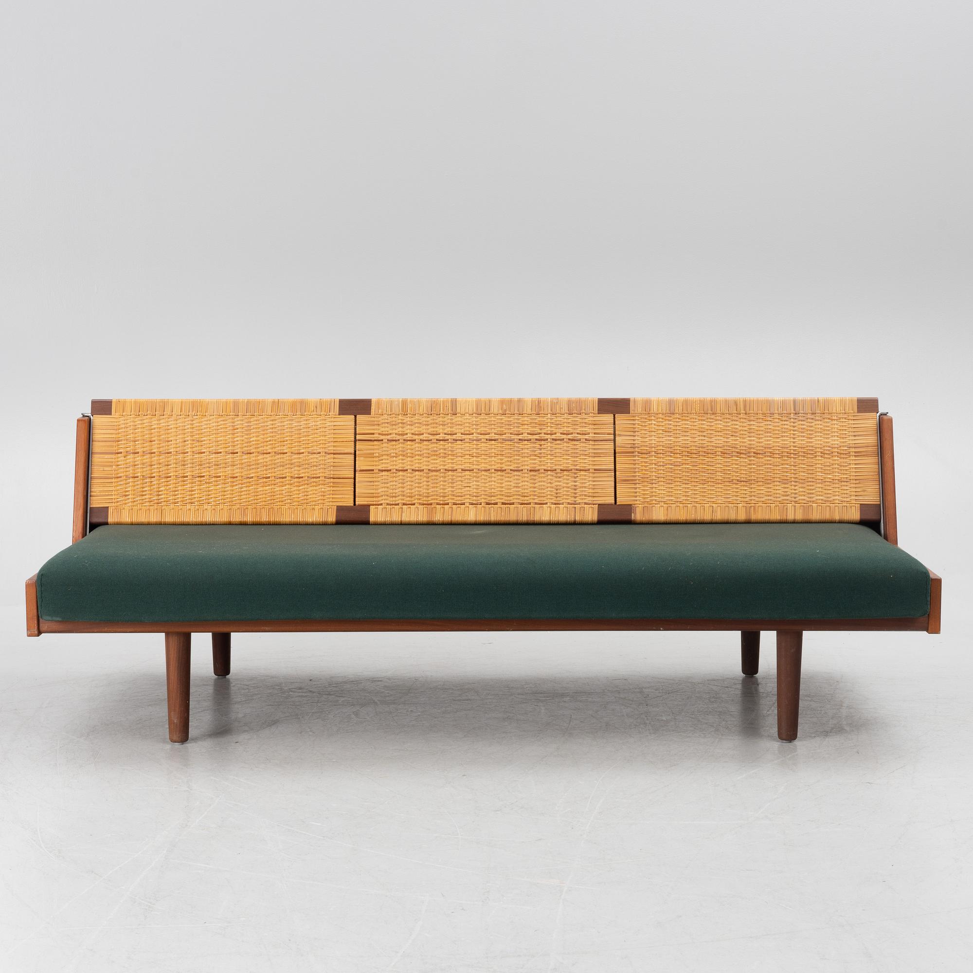 Hans J. Wegner, sofa bed/daybed, Getama, Gedsted, Denmark.