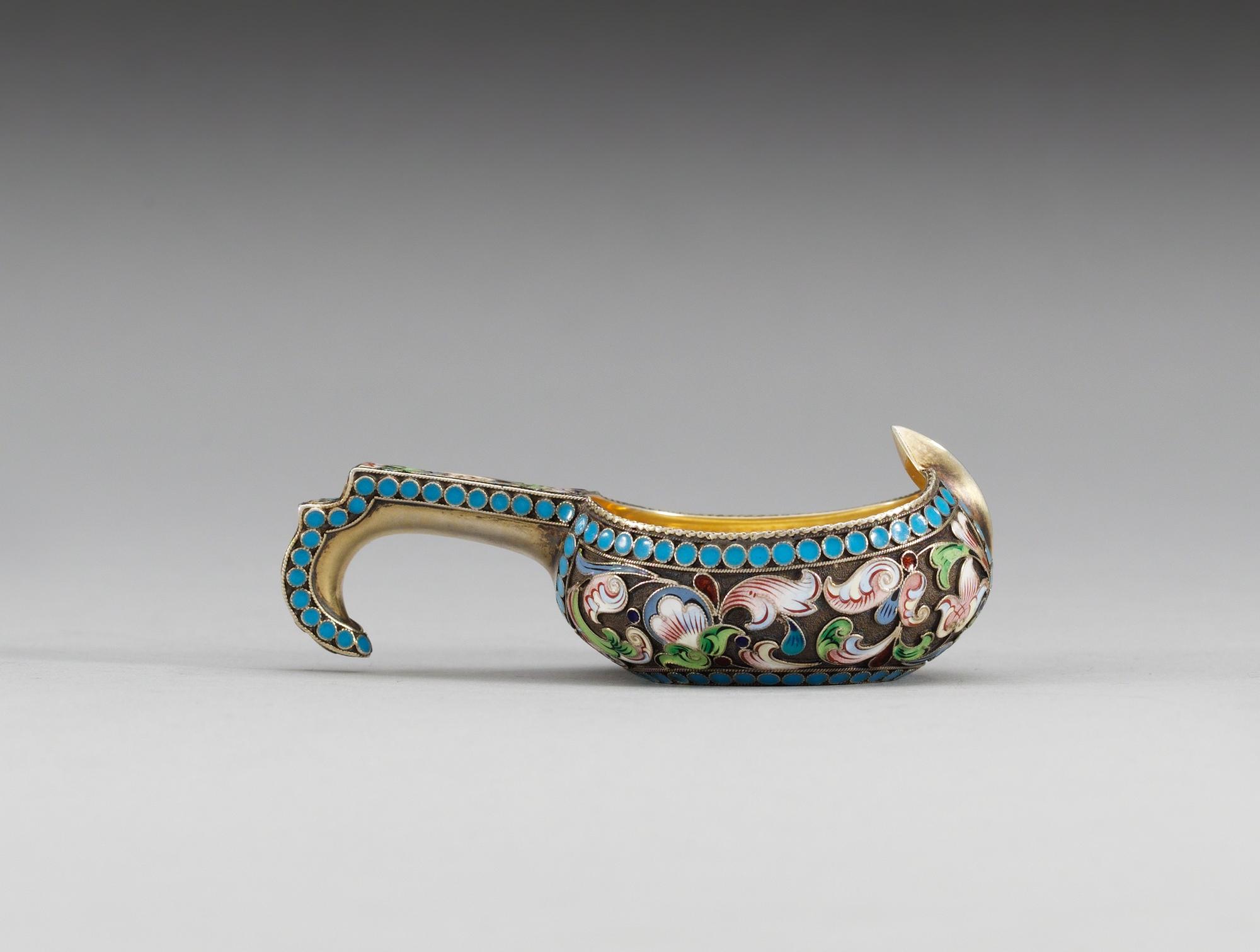 A RUSSIAN SILVER-GILT AND ENAMEL KOVSH, Makers mark of Ivan P. Chlebnikov, Moscow 1908-1917.