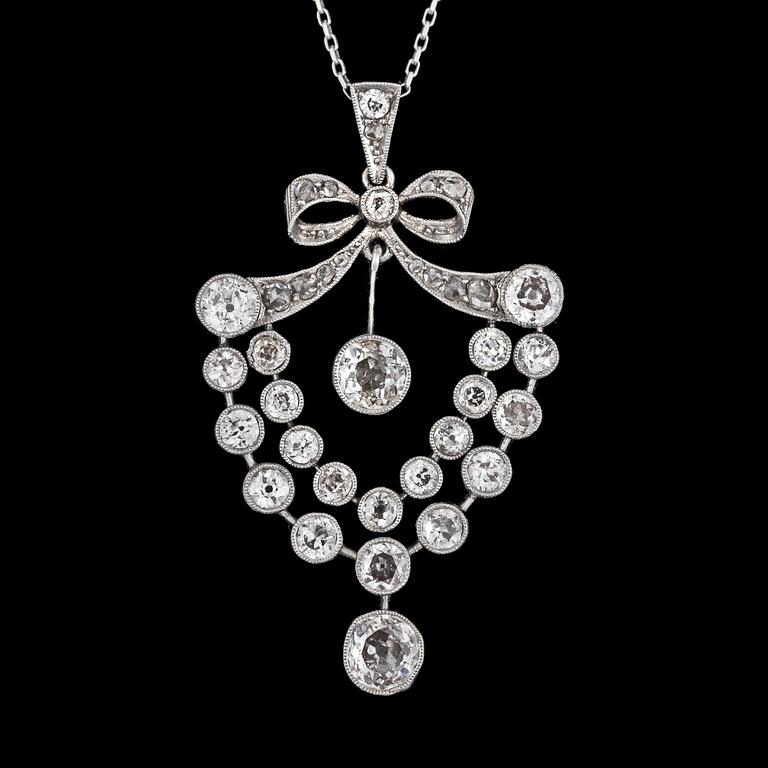 An old cut diamond pendant, tot. app. 2.80 cts.