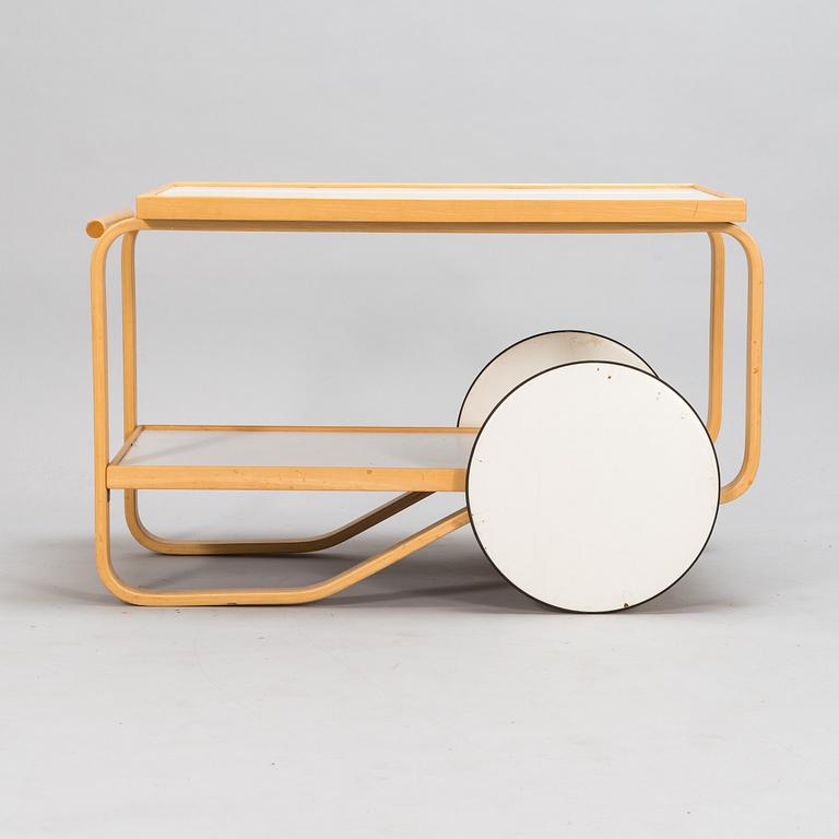 Alvar Aalto, serving trolley, model 901, Artek, Finland, the latter half of the 20th century.