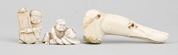 KÄPPSKAFT samt NETSUKE 2st, ben, 18/1900-tal.