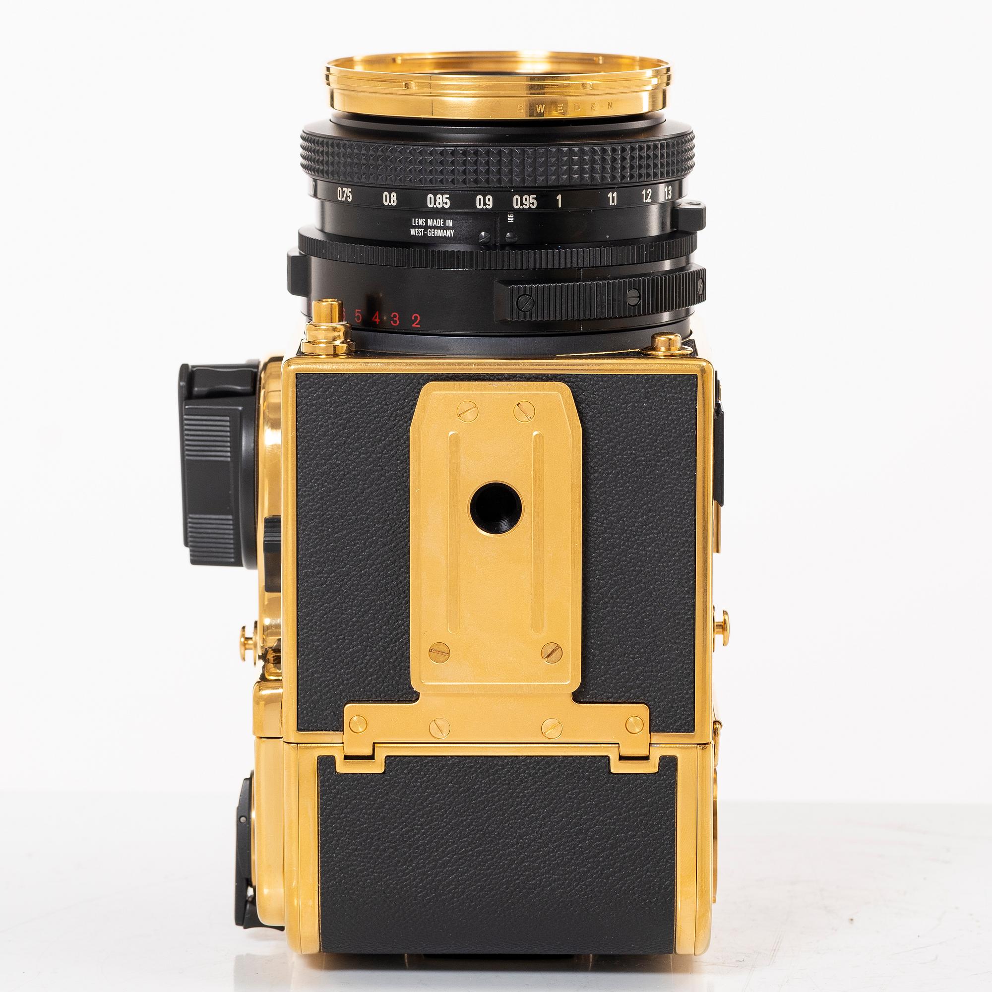 A Hasselblad camera, 2000FC/M, anniversary edition, 1985.
