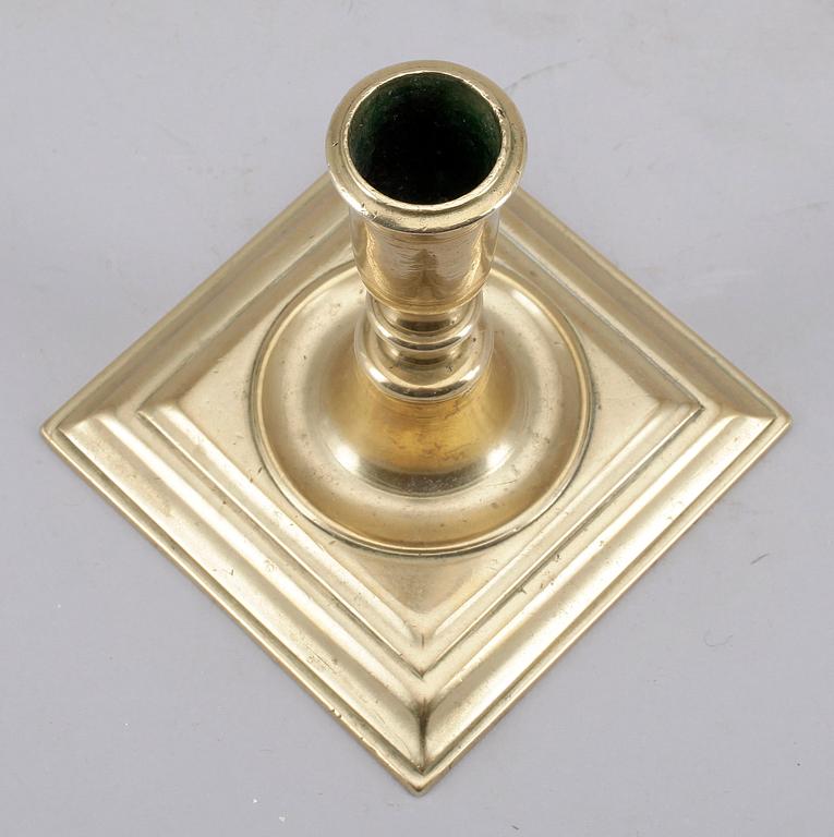 LJUSSTAKE, mässing, 1700-tal.
