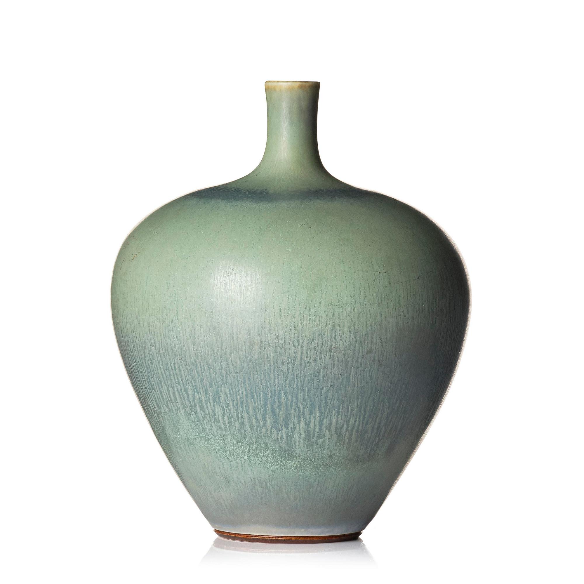 Berndt Friberg, a stoneware vase, Gustavsberg Studio, Sweden 1974.