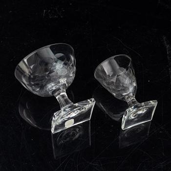 Elis Bergh, A glass service 'Fiskfjäll', 59 pcs, Kosta Boda.