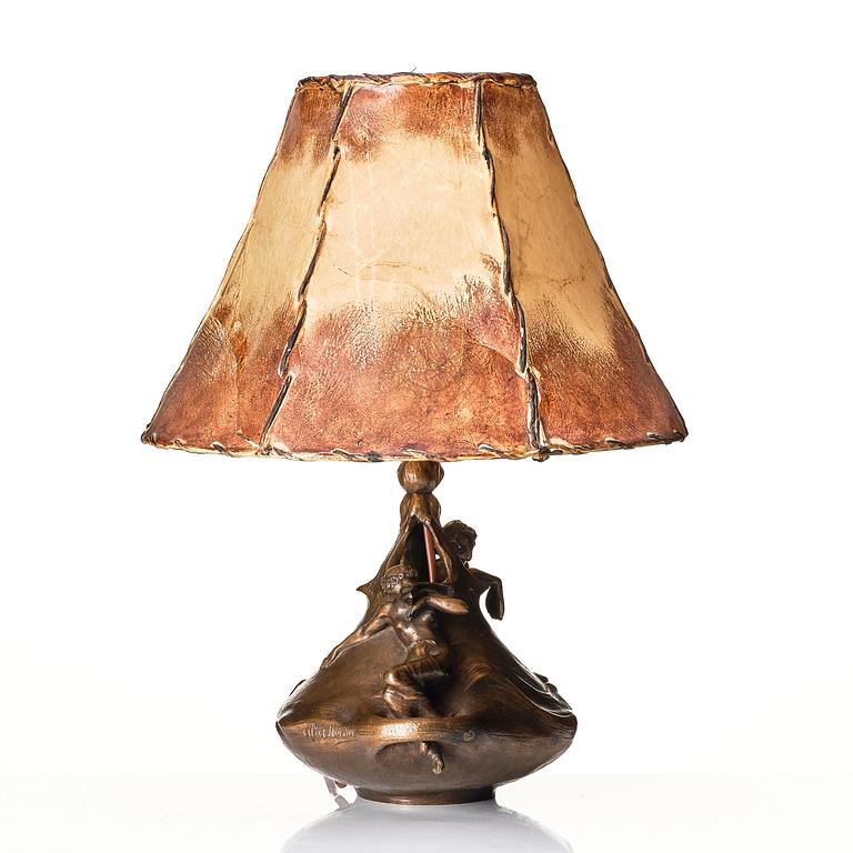 Alice Nordin, a patinated bronze table lamp, Fonderia Artistica Gusmano Vignali, Florence, ca 1903-04.