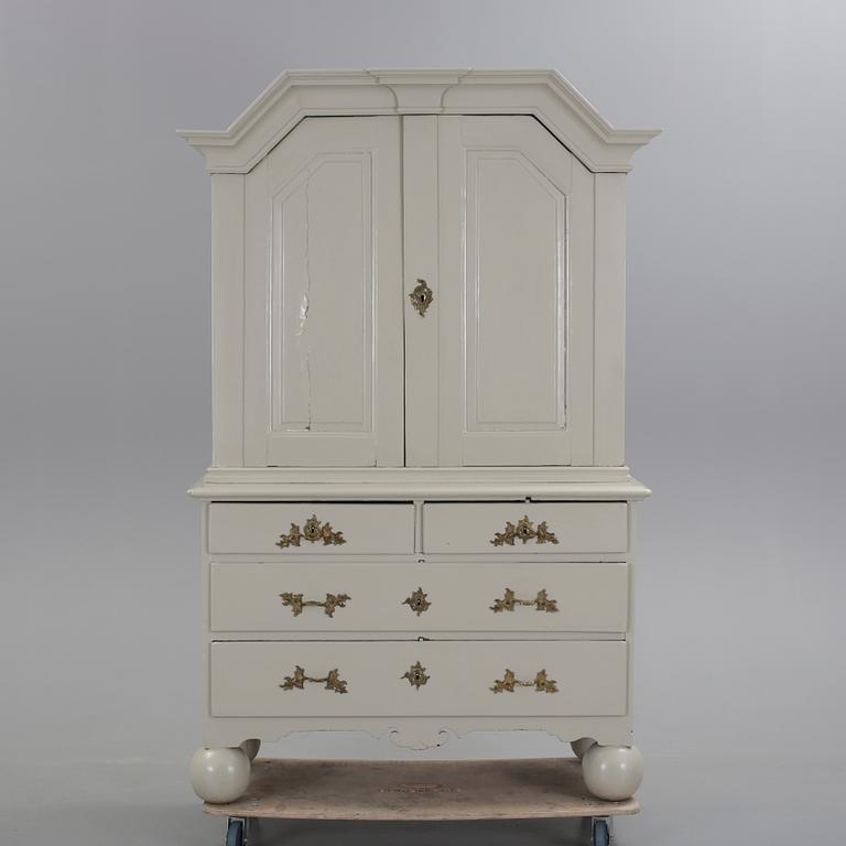 SKÅP, senbarock 1700-tal.