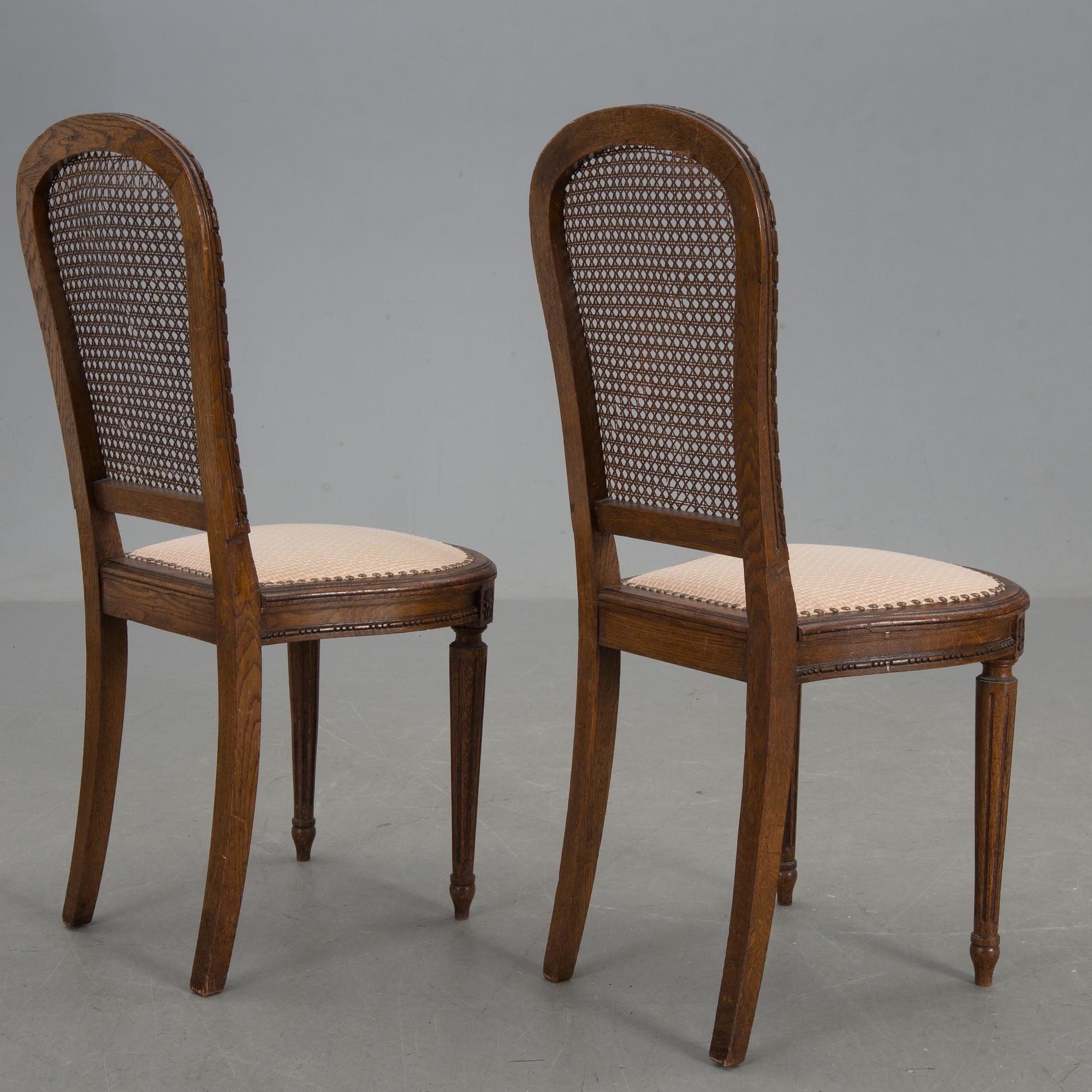 STOLAR, ett par, Sydeuropa, Louis XVI-stil.