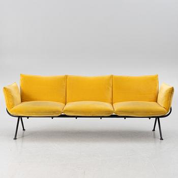 Ronan & Erwan Bouroullec, sofa, 'Officina', Magis, Italy.
