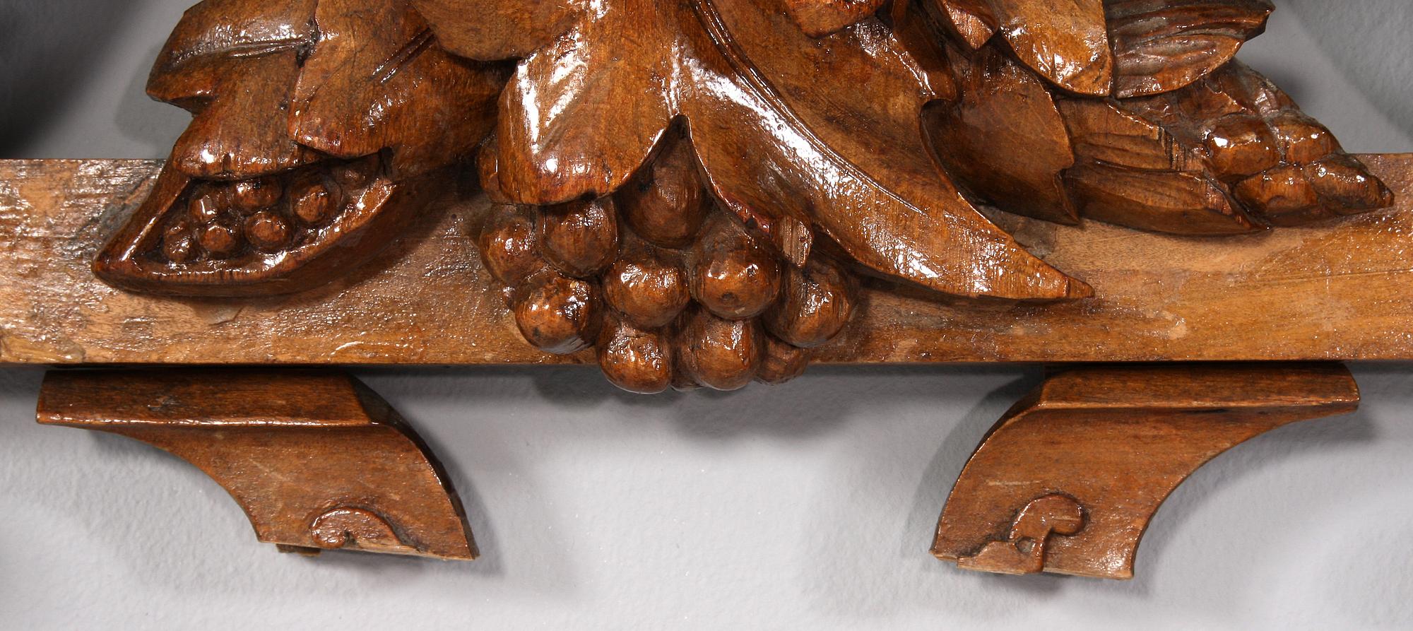 DEKORATIONSELEMENT, omkring sekelskiftet 1800/1900.