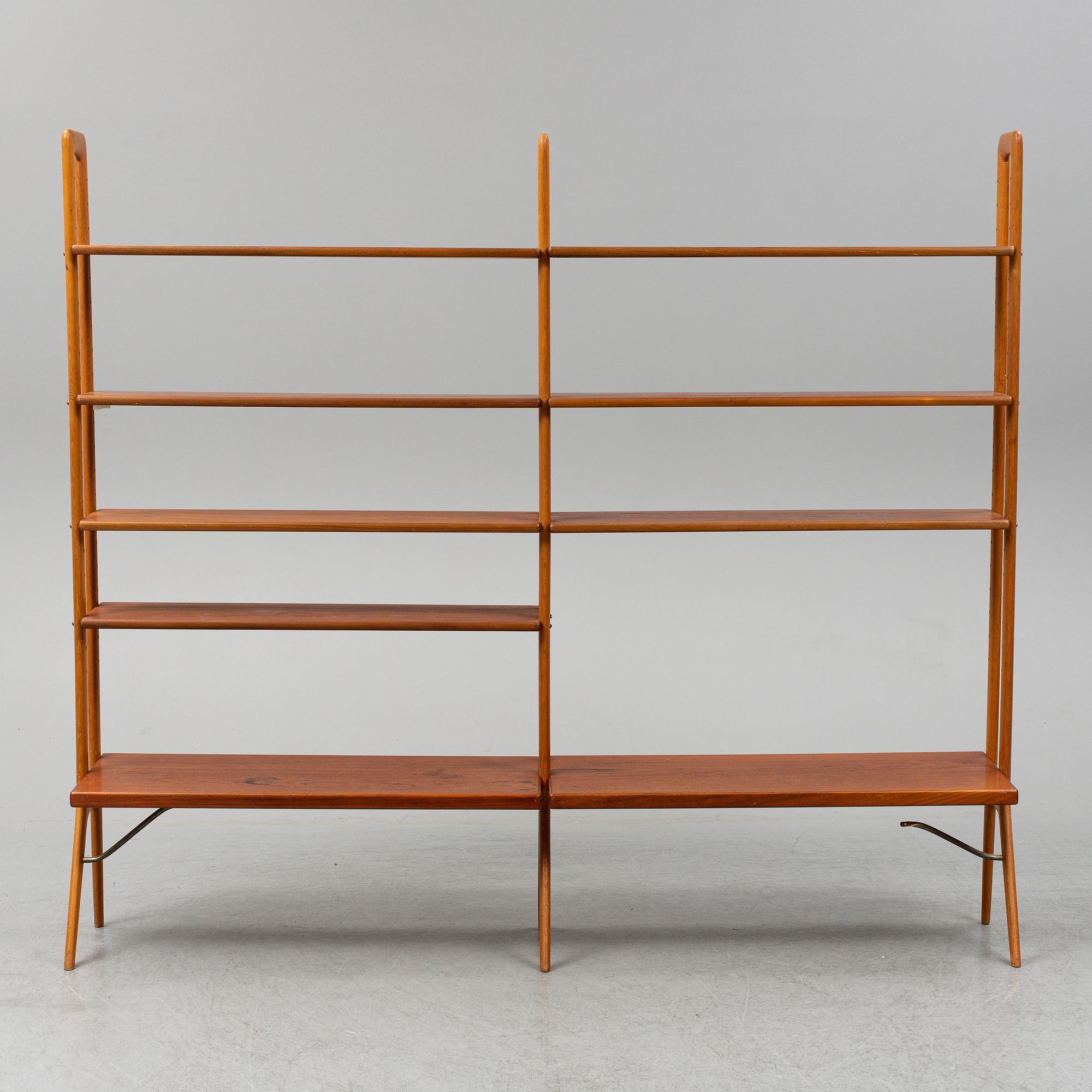 A KURT ØSTERVIG shelf, mid 20th century.