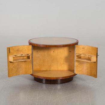 GRETA MAGNUSSON GROSSMAN, an attributed bar for Studio 1930-40's.