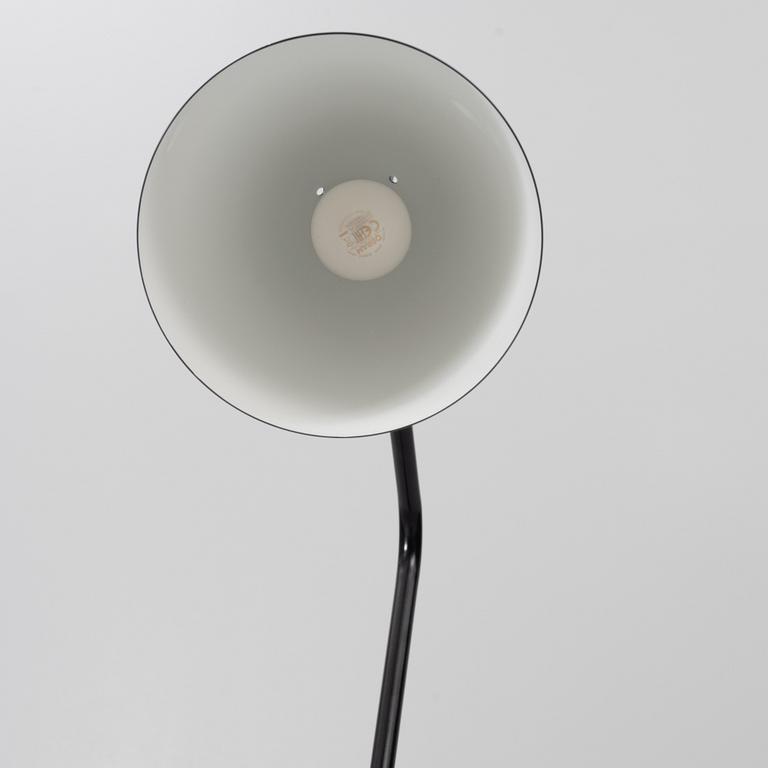 Greta Magnusson Grossman, golvlampa, "Grashopper", GUBI, Danmark.