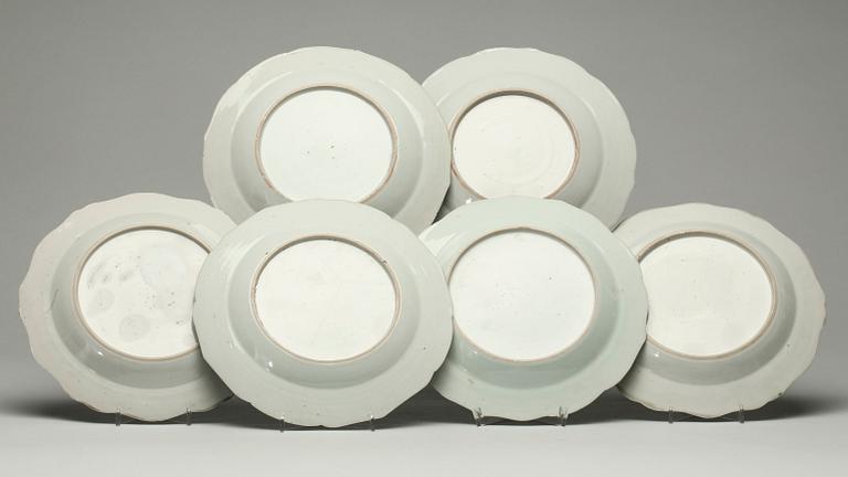 TALLRIKAR, 13 stycken, Kina Qianlong (1736-1795).
