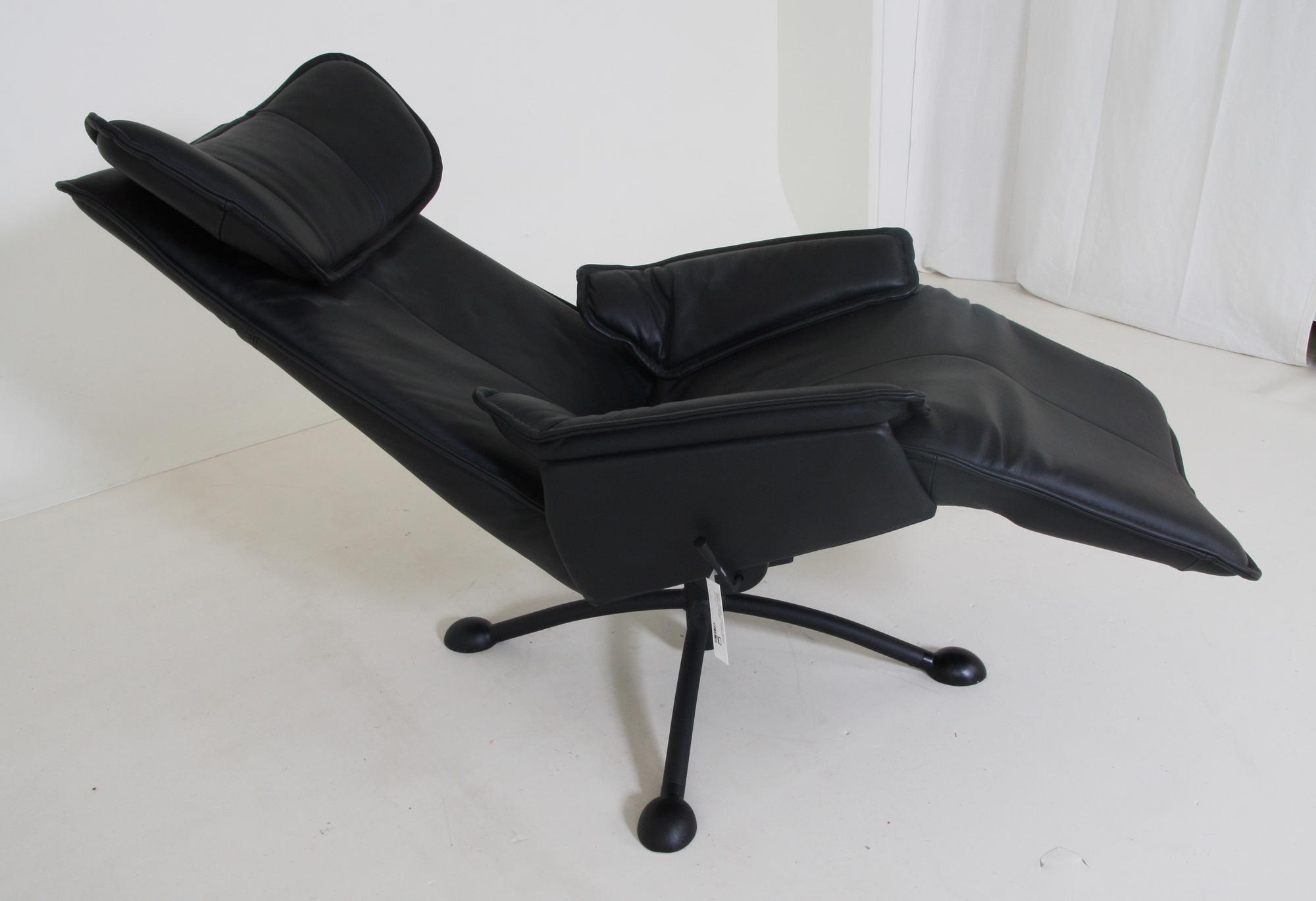 FÅTÖLJ, "Contura" design Svein Asbjörnsen, sapDesign AS, Furn Art, Norge.