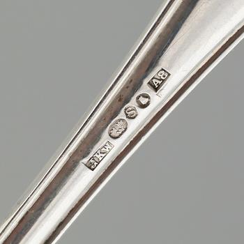 FISKBESTICK, 24 delar, silver, Stockholm 1927. Vikt ca 1173 g.