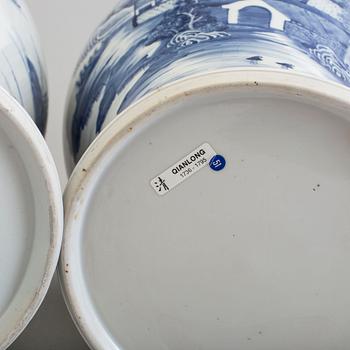 A matched pair of underglazed blue and white porcelain vases, Qing dynasty, Qianlong (1736-95).