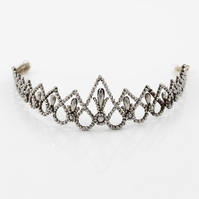 Tiara, silverwork, 19th century.