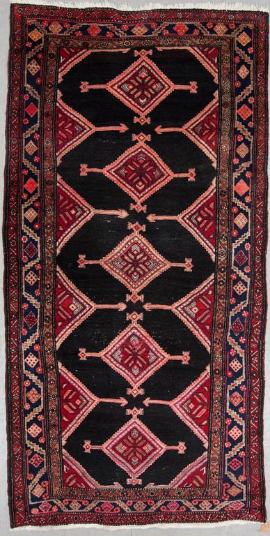 MATTA, västpersisk, 1900-talets slut. Ca 284 x 145 cm.