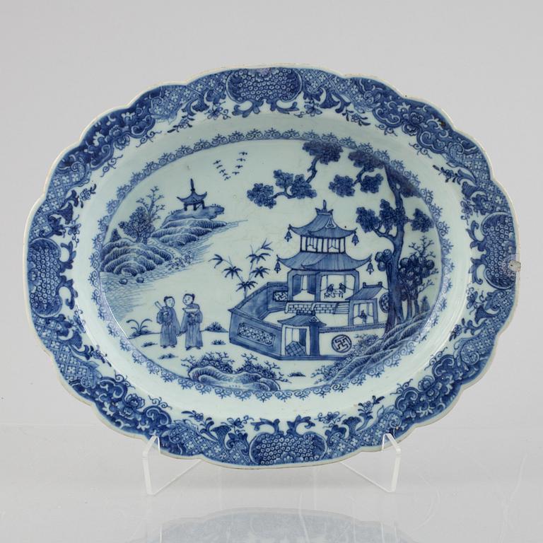 Terrinfat, porslin, Kina, Qianlong (1736-95).