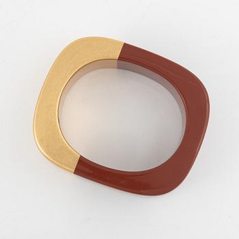 Hermès, a bangle.