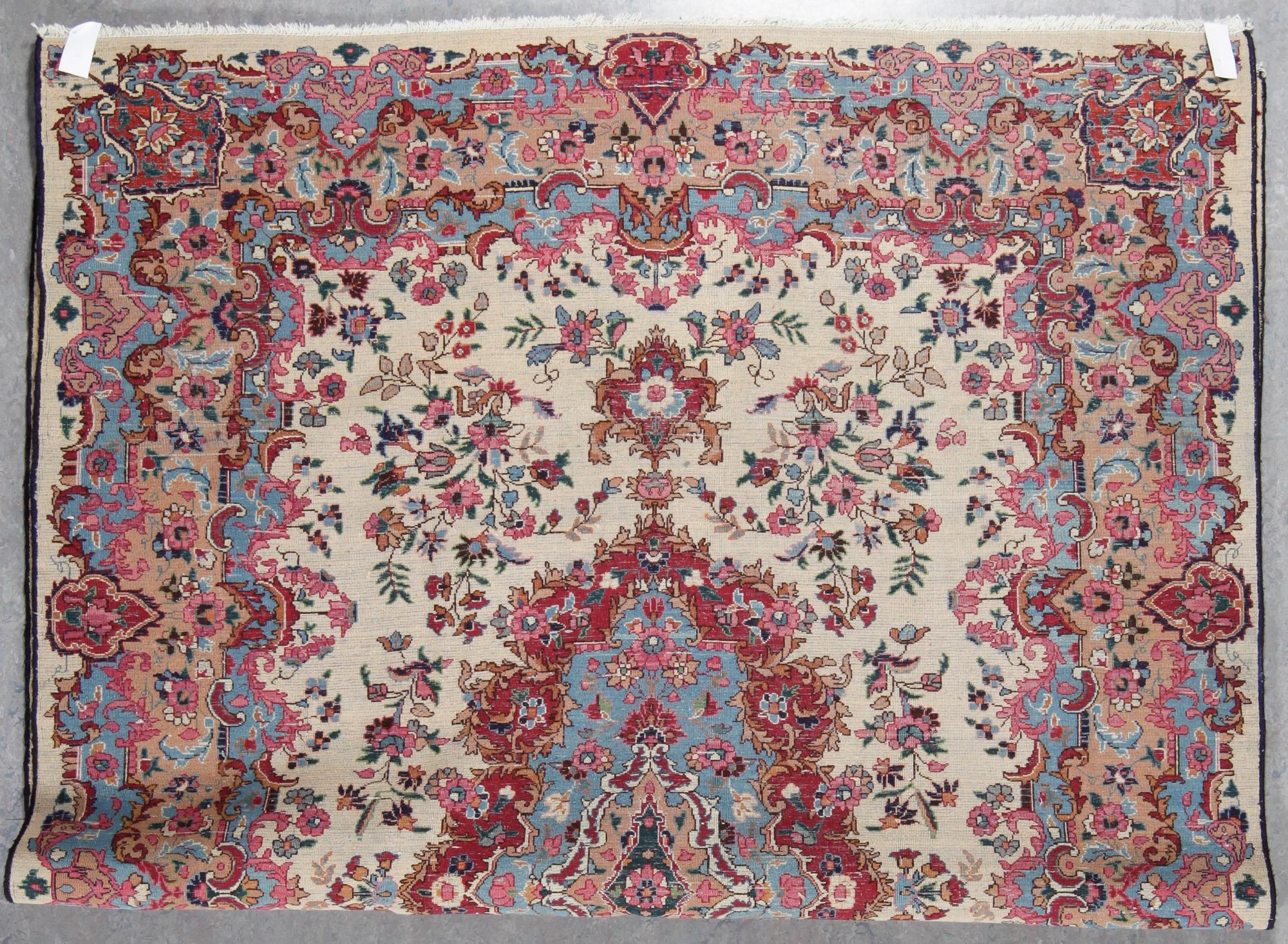 Matta, Meshed/Khorasan. Ca 285 x 196,5 cm.