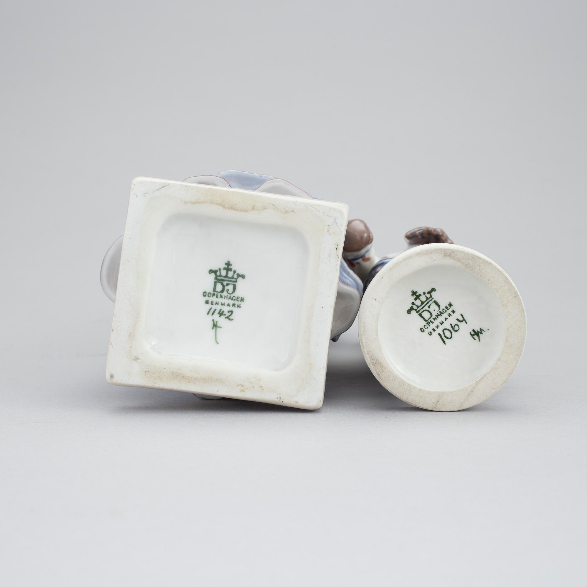 Two 20h Century Danish porcelain figurines no 1064 and 1142 by Dahl Jensen.