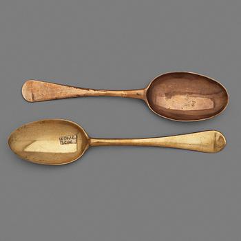 171. Two late Gustavian spoons by Isak Gråsten (1770-1821) Wedevågs bruk.