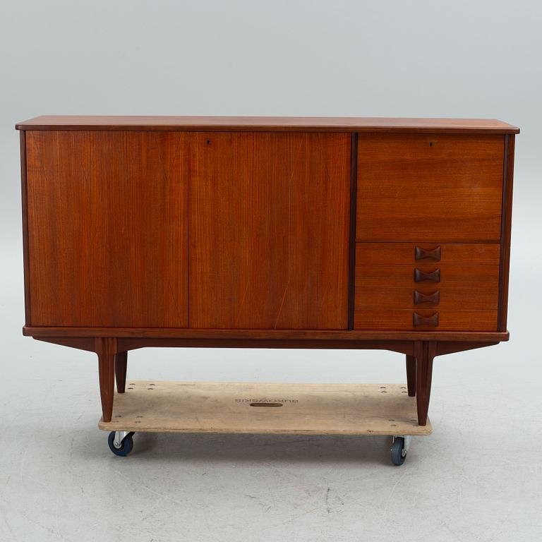 Svante Skogh, sideboard ur "Rosetto"-serien, ABRA-möbler, Smålands Taberg, 1950-/60-tal.