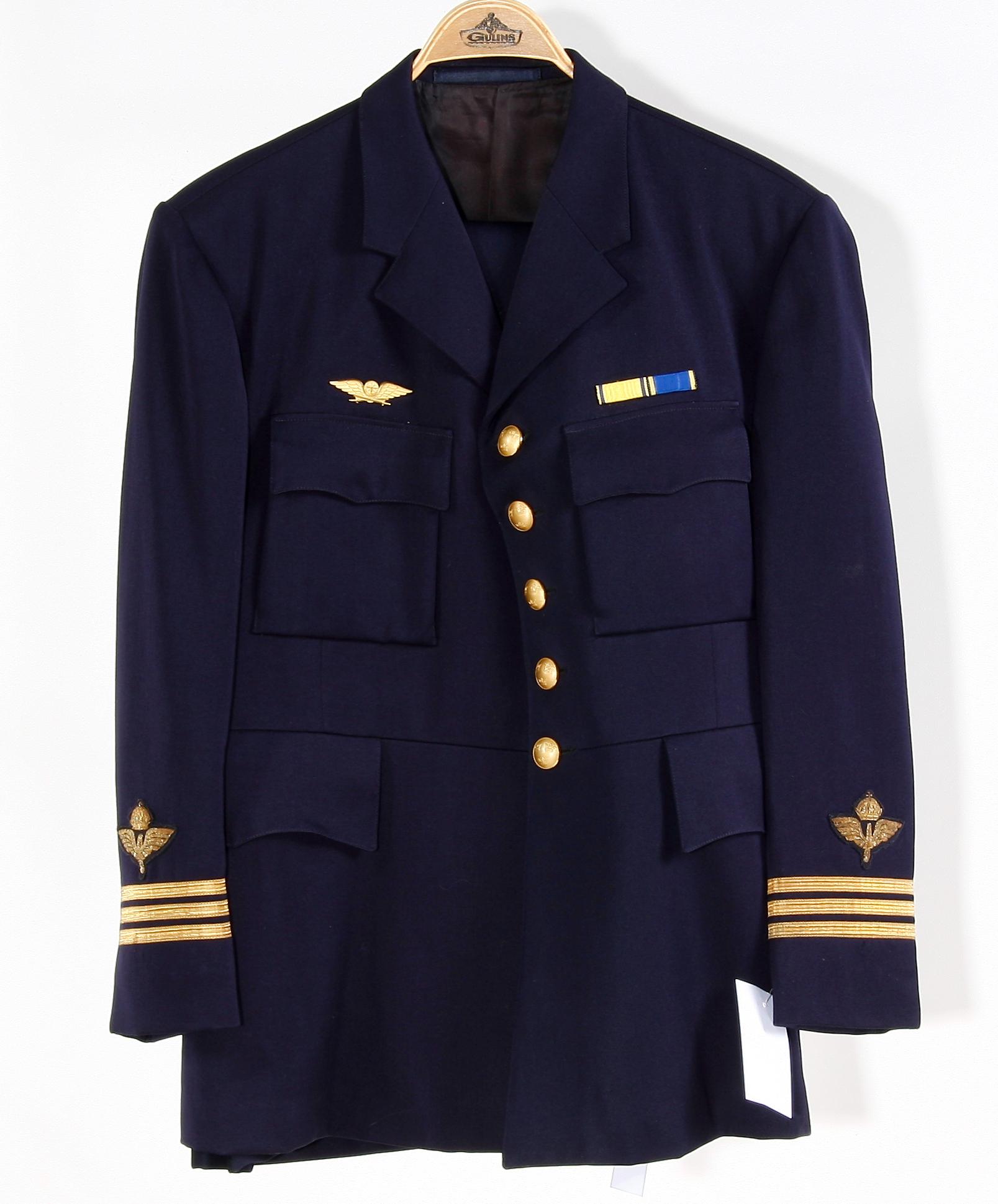 UNIFORMER. Kapten, Flygvapnet. Sverige.