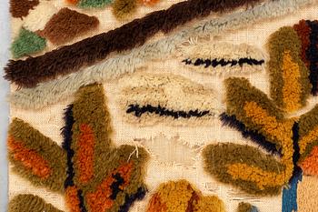 Alf Munthe, a textile, "Välkommen", embroidery and pile on fabric, ca 244,5 x 87-89 cm.