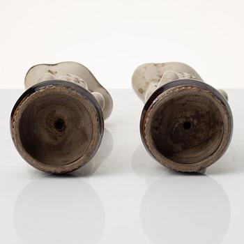 Rökelsehållare, två stycken, keramik. Qingdynastin,