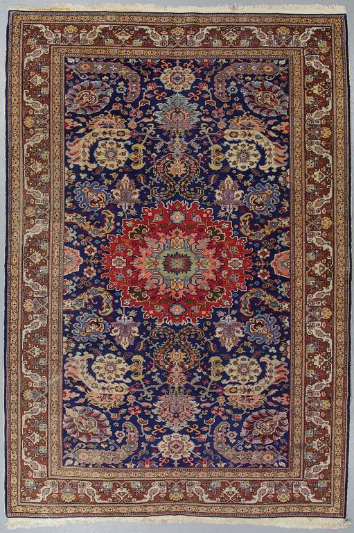 Matto, semi-antique Kayseri, ca 292 x 200 cm.