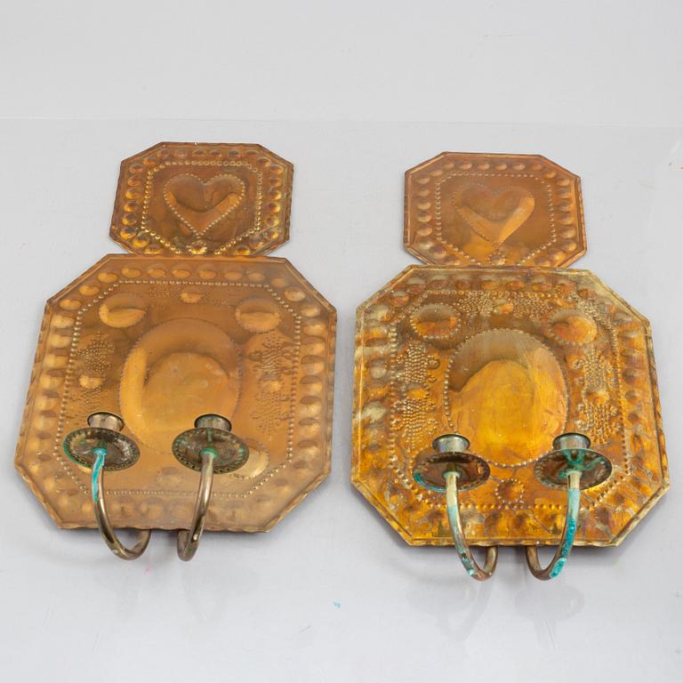A pair of wall sconces, Baroque style, 20th century.