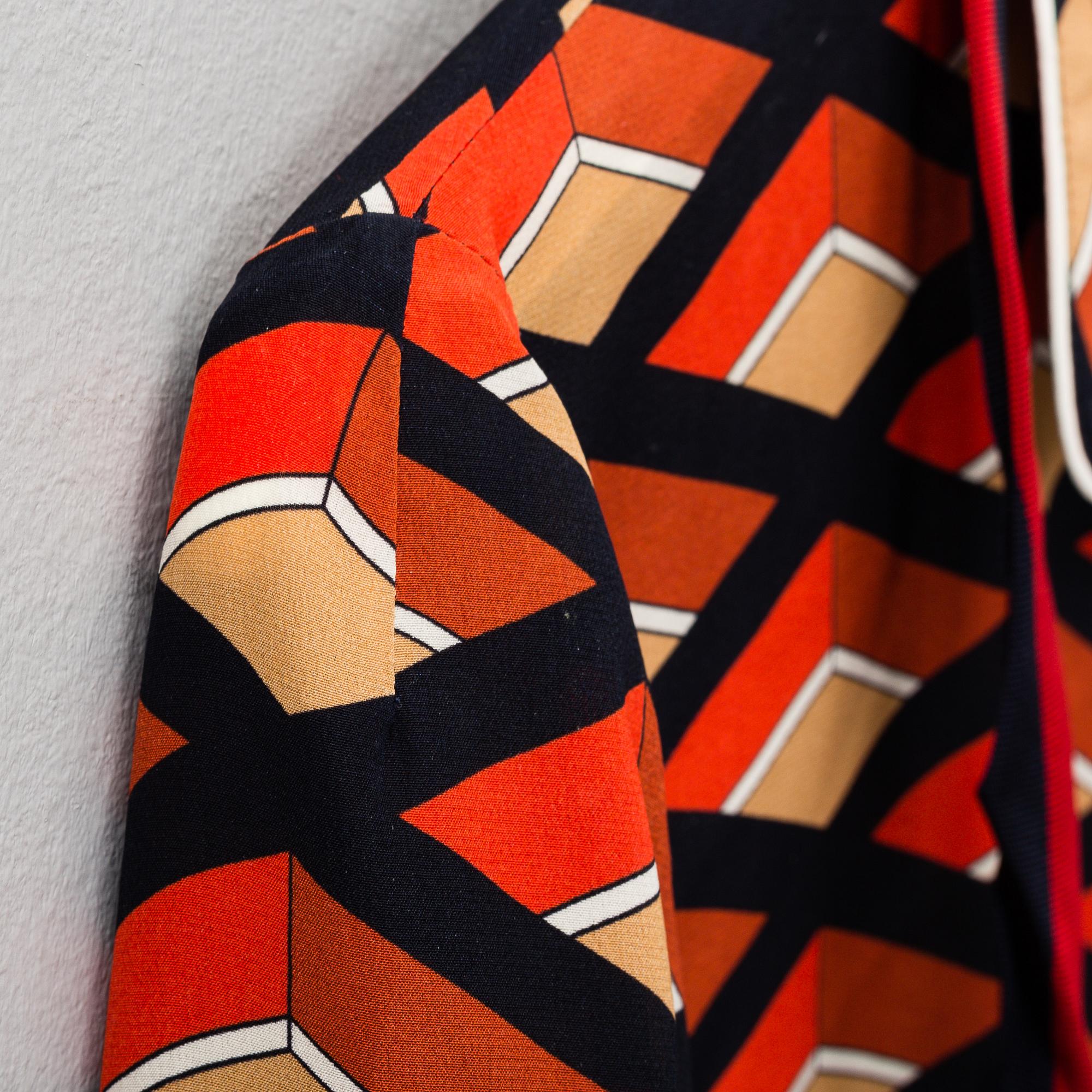 GUCCI, blus, italiensk storlek 40. 2018.