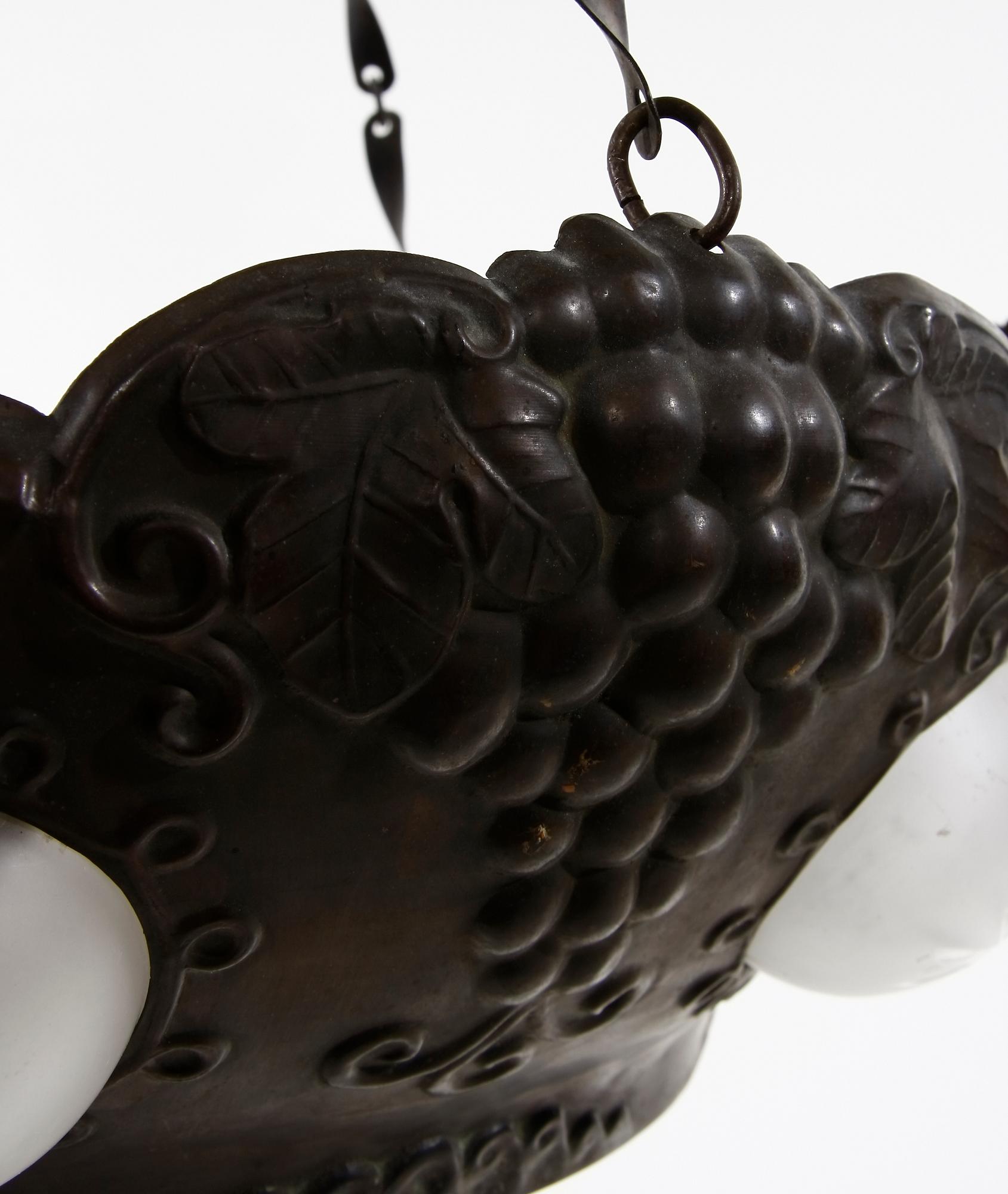 TAKARMATUR, Jugend, 1900-talets början.