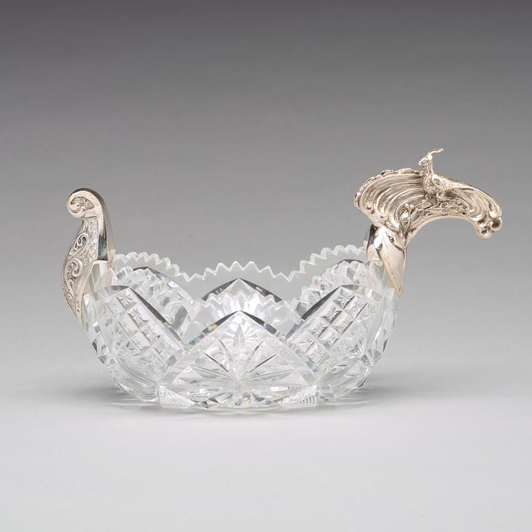A Russian early 20th century silver and glass kovsh, marked Gratchev, Moscow 1899-1908.