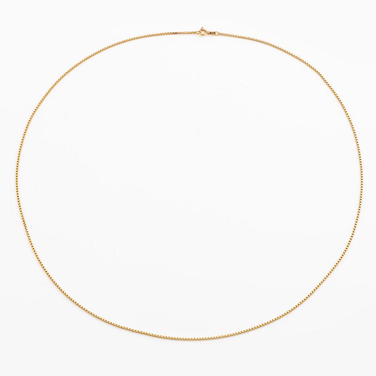 Chain 18K gold, Venetian link.